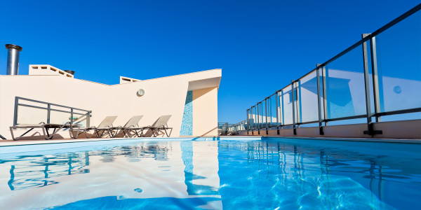 Proyectos Construcción de Piscinas Ayerbe · Piscinas en Áticos